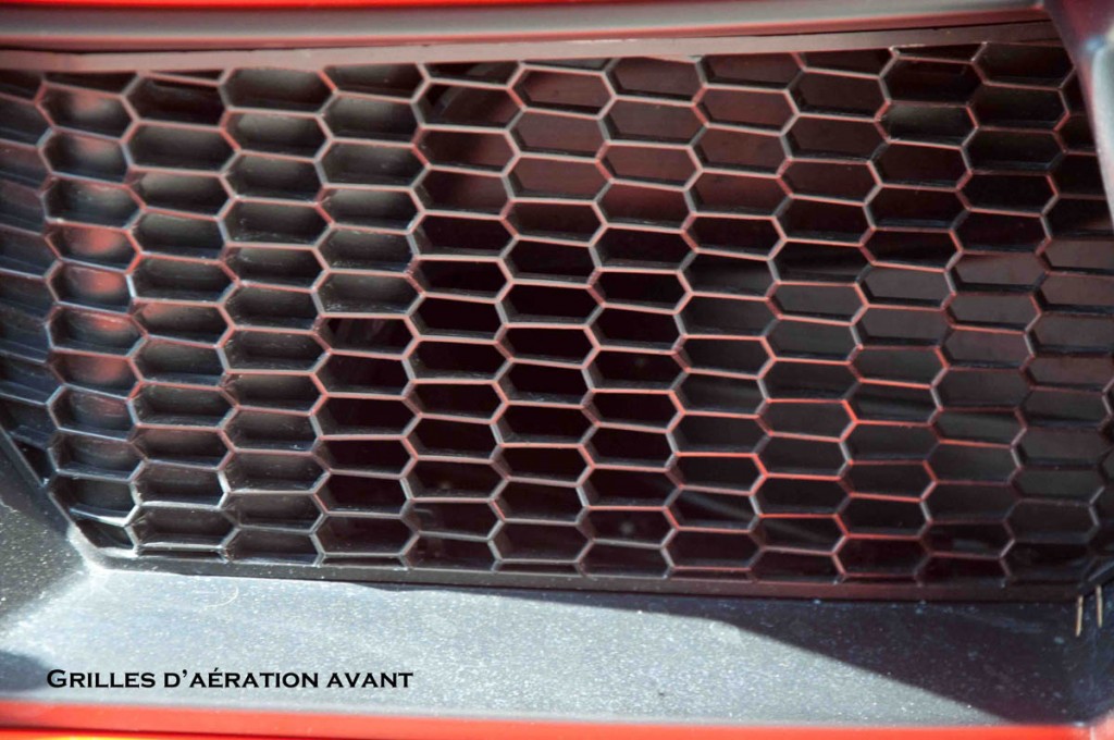 Grilles aeration avant